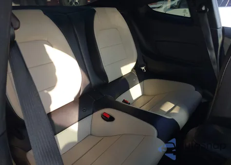 2015 Ford Mustang Ecoboost z USA, uszkodzony, nr VIN 1FA6P8THXF5316190